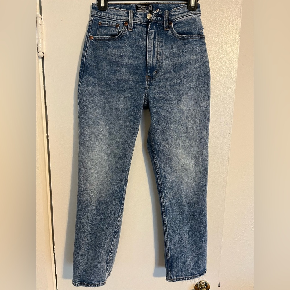 Abercrombie & Fitch ultra high rise straight